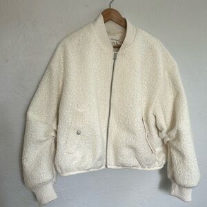 White, wool like bomber jacket